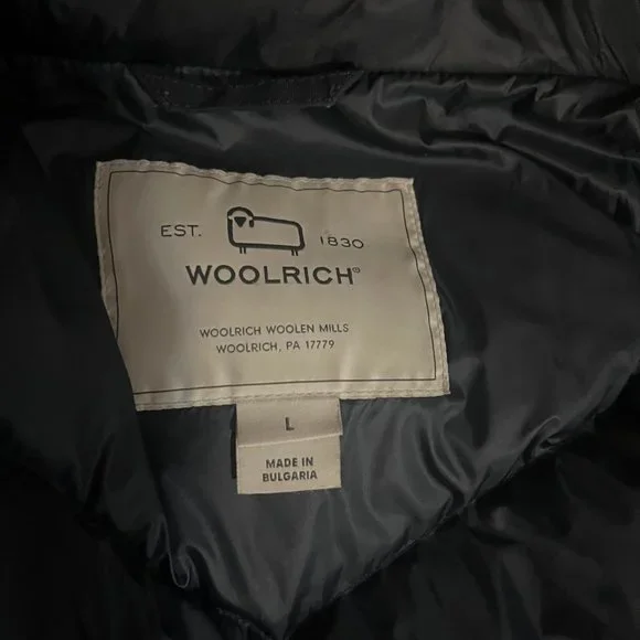 Woolrich - Polar Parka with High Collar and Removable Fur